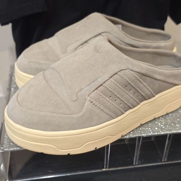 Adidas Rivalry Mule Shoes- Putty Beige/Warm Vanilla - Picture 9 of 12